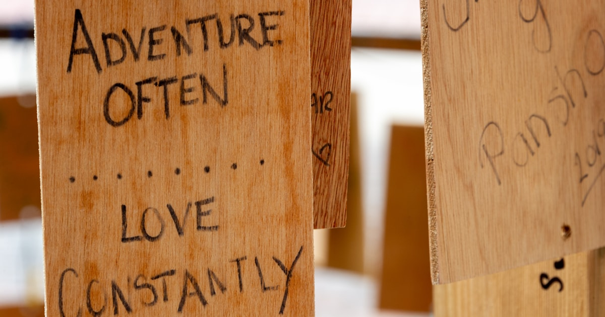 Gift Ideas: Handmade Signs